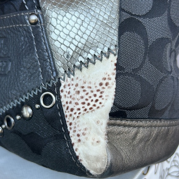 🎁LAST DROP!!!!! TODAY ONLY⭐️Coach Patchwork Signature Tote Mixed Fabric Metallic - Picture 4 of 13